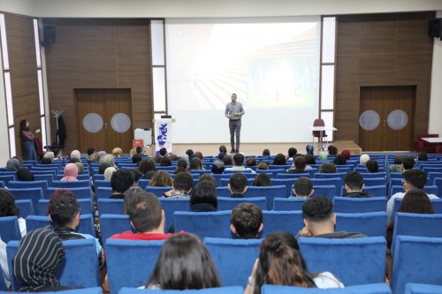 AFSÜ Genç İVEK TV Talks- Herkes Akademisyen Olabilir mi?