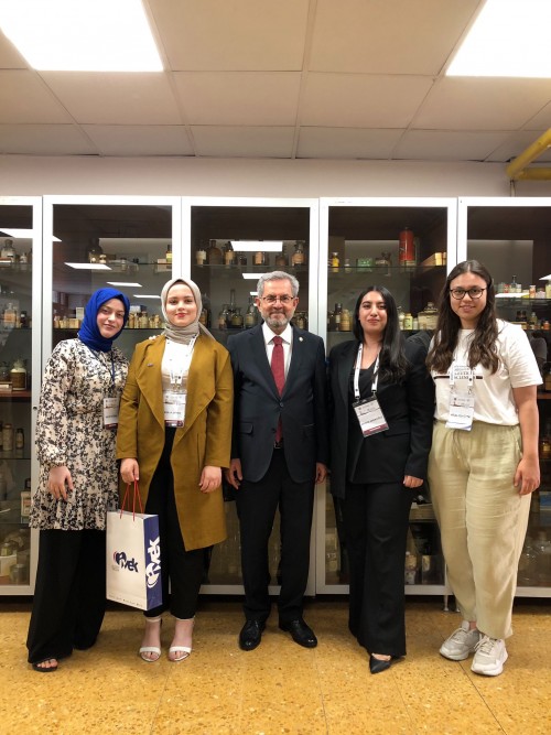 GENÇ İVEK- SN. PROF. DR. NECDER ÜNÜVAR İLE BİR ARAYA GELDİK