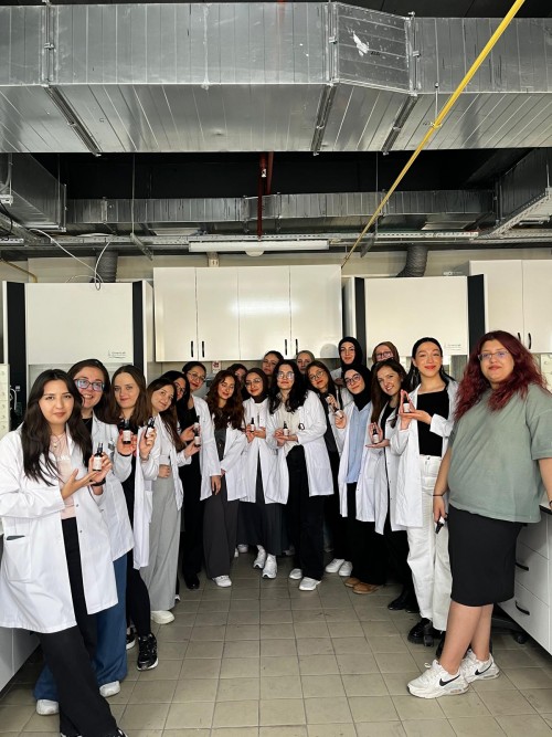 AFSÜ Saç Parfüm Atölyesi