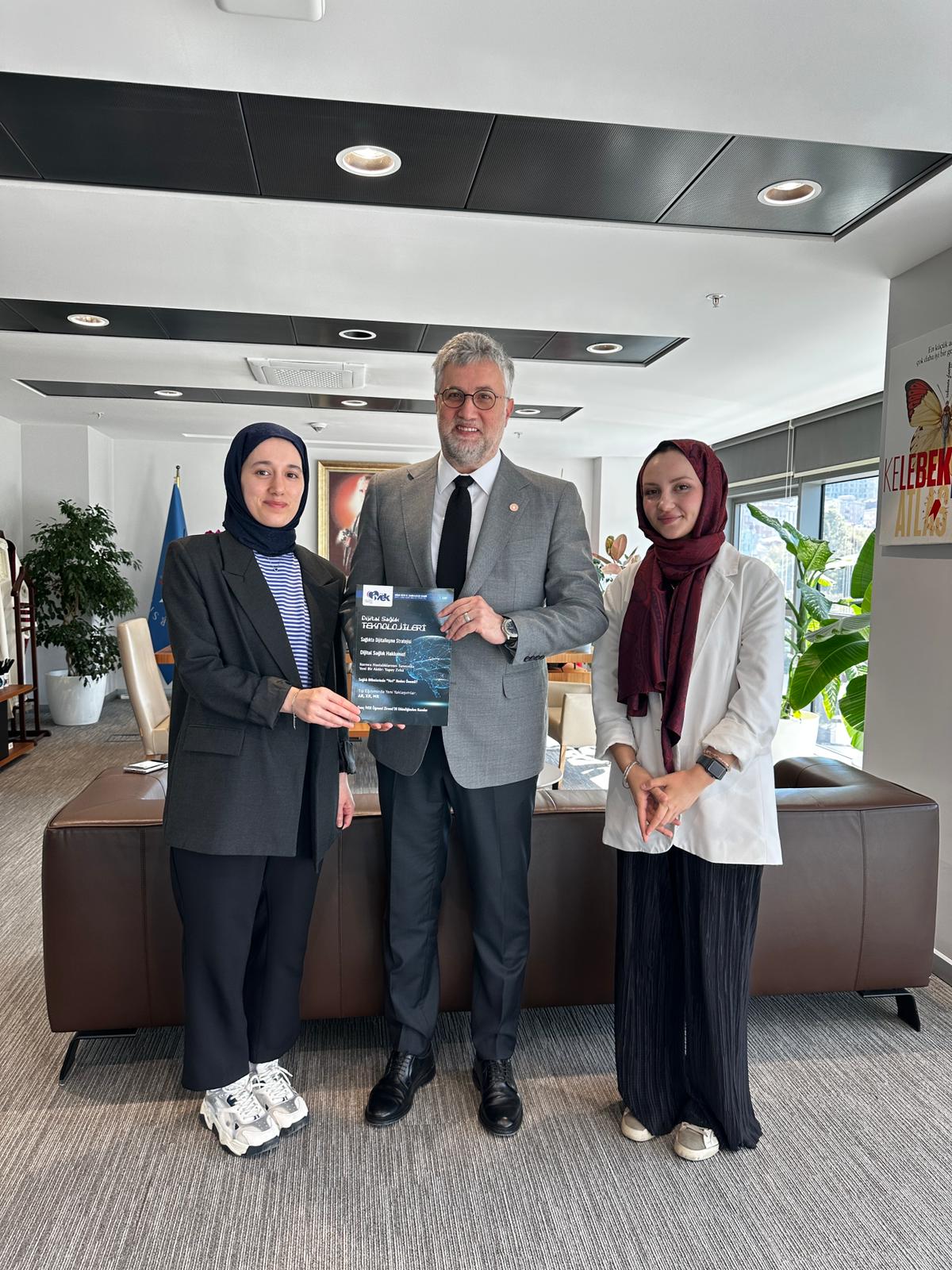  Atlas Üniversitesi Rektörü Sn. Prof. Dr. Ersoy Kocabıçak Ziyareti 